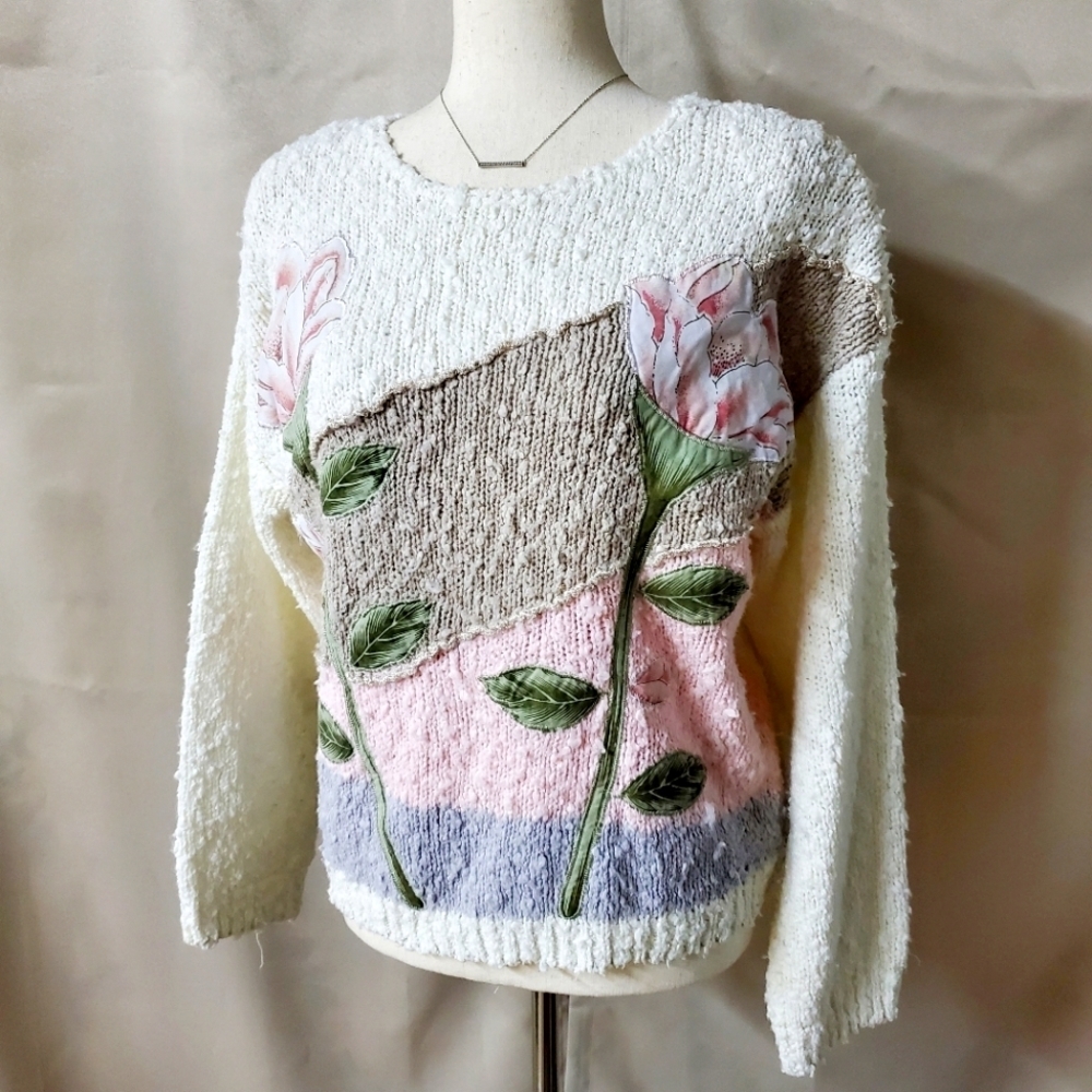 VINTAGE | Colleen's Colectibles Floral Sweater sz M